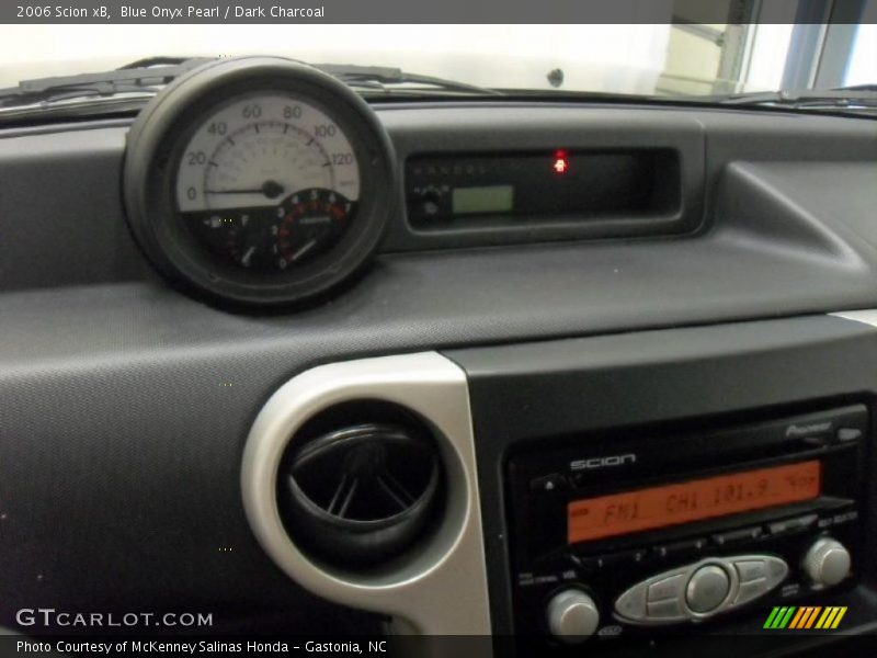 Blue Onyx Pearl / Dark Charcoal 2006 Scion xB