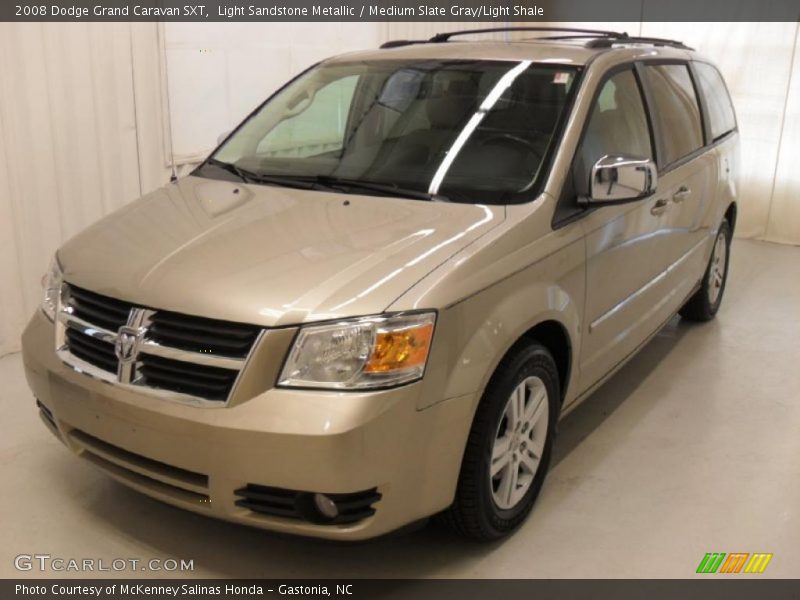 Light Sandstone Metallic / Medium Slate Gray/Light Shale 2008 Dodge Grand Caravan SXT