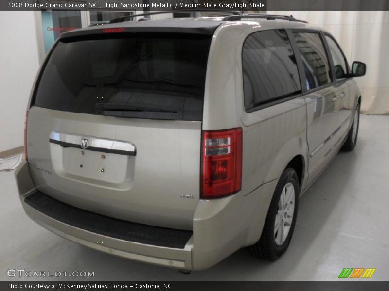 Light Sandstone Metallic / Medium Slate Gray/Light Shale 2008 Dodge Grand Caravan SXT