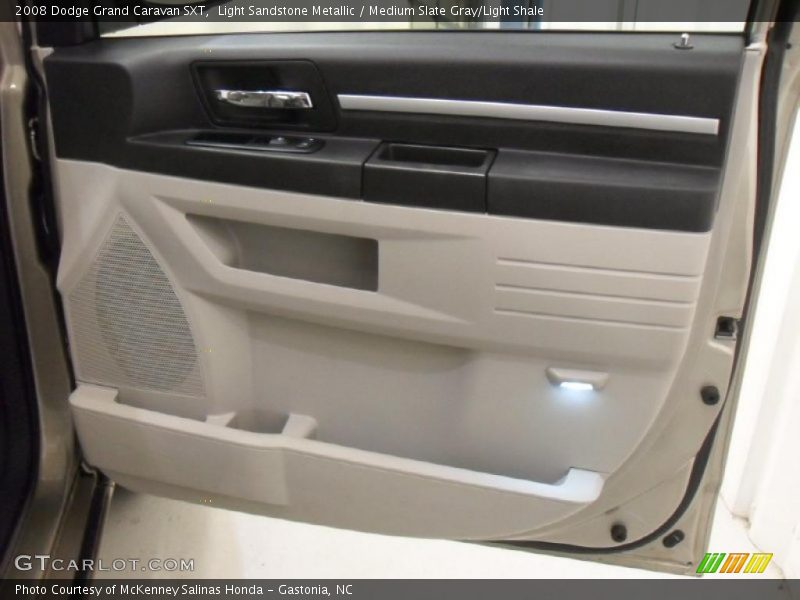 Light Sandstone Metallic / Medium Slate Gray/Light Shale 2008 Dodge Grand Caravan SXT