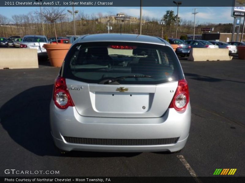 Ice Silver Metallic / Charcoal 2011 Chevrolet Aveo Aveo5 LT