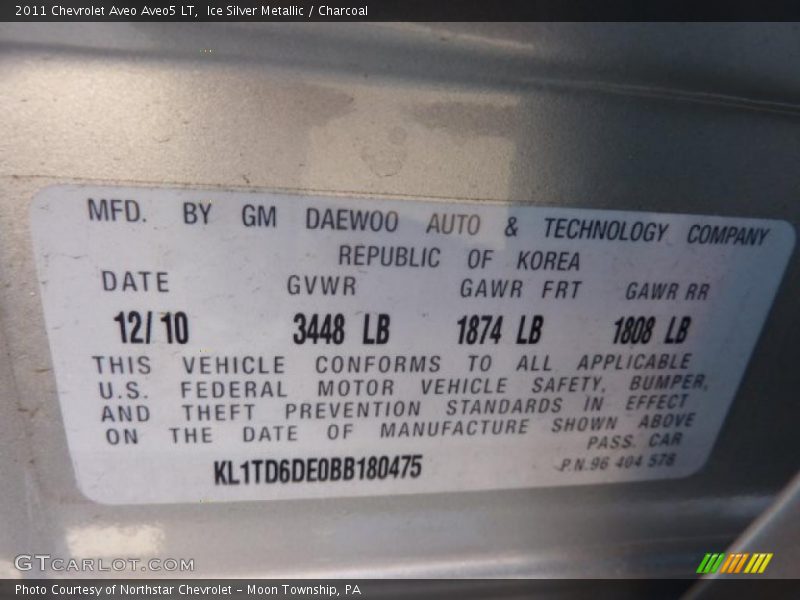 Ice Silver Metallic / Charcoal 2011 Chevrolet Aveo Aveo5 LT