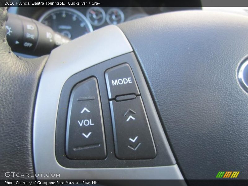 Controls of 2010 Elantra Touring SE