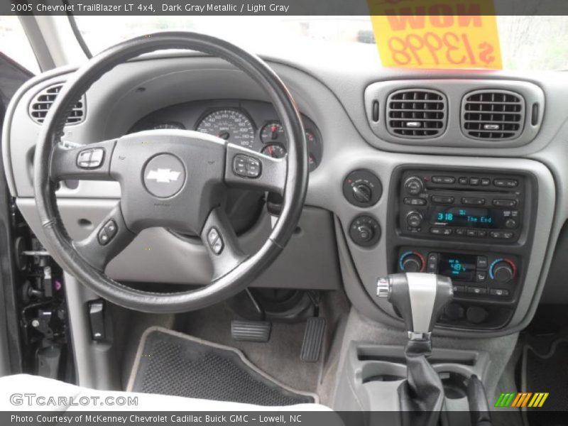 Dark Gray Metallic / Light Gray 2005 Chevrolet TrailBlazer LT 4x4