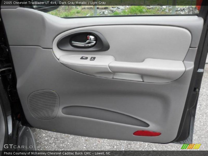 Dark Gray Metallic / Light Gray 2005 Chevrolet TrailBlazer LT 4x4