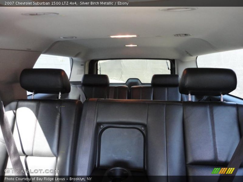Silver Birch Metallic / Ebony 2007 Chevrolet Suburban 1500 LTZ 4x4