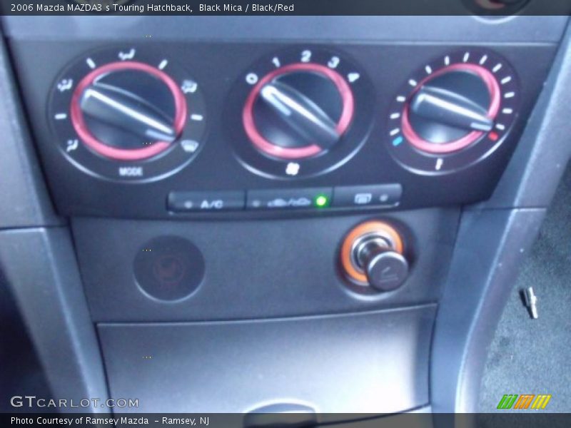 Black Mica / Black/Red 2006 Mazda MAZDA3 s Touring Hatchback