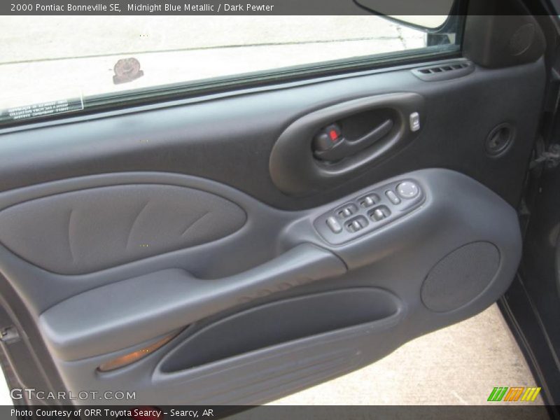 Door Panel of 2000 Bonneville SE