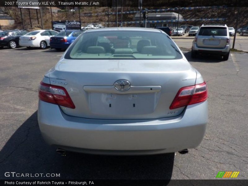 Titanium Metallic / Ash 2007 Toyota Camry XLE V6