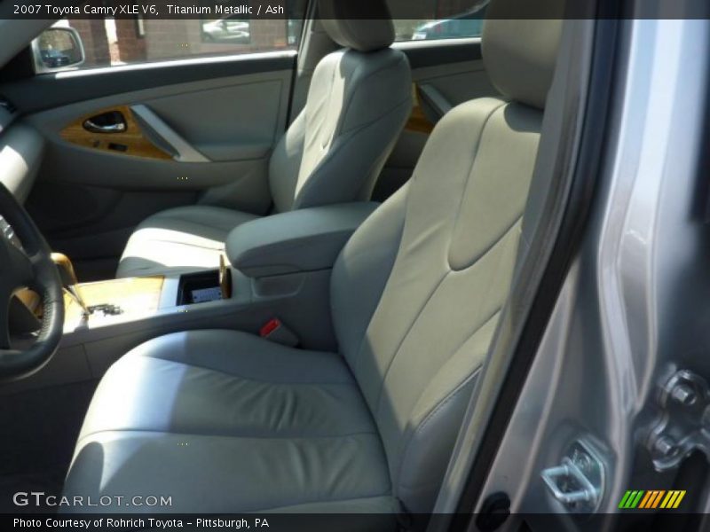 Titanium Metallic / Ash 2007 Toyota Camry XLE V6
