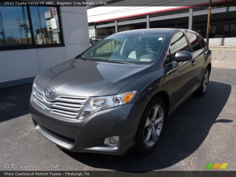 Magnetic Gray Metallic / Gray 2010 Toyota Venza V6 AWD