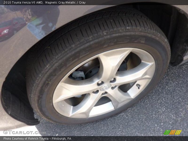 Magnetic Gray Metallic / Gray 2010 Toyota Venza V6 AWD