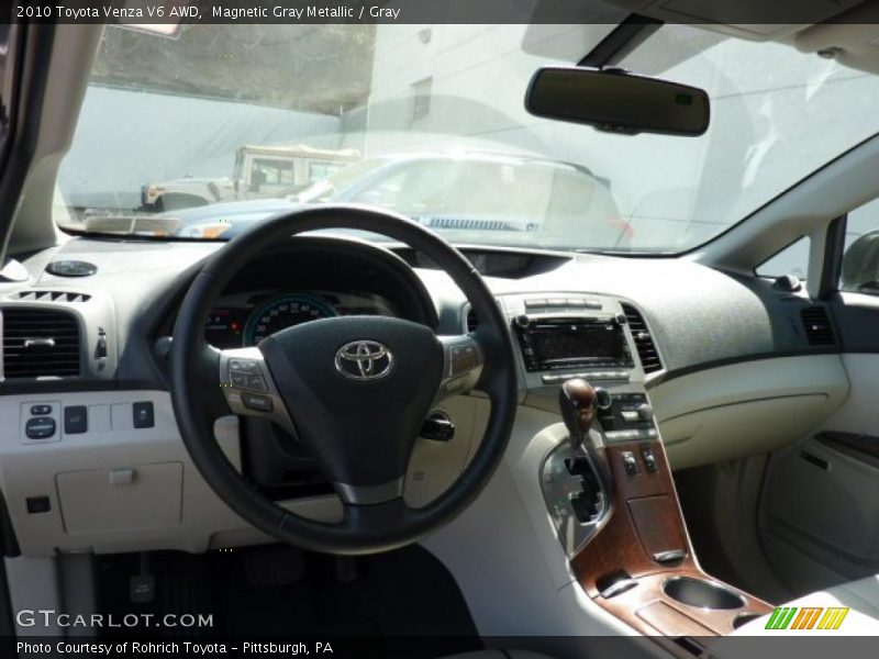Magnetic Gray Metallic / Gray 2010 Toyota Venza V6 AWD