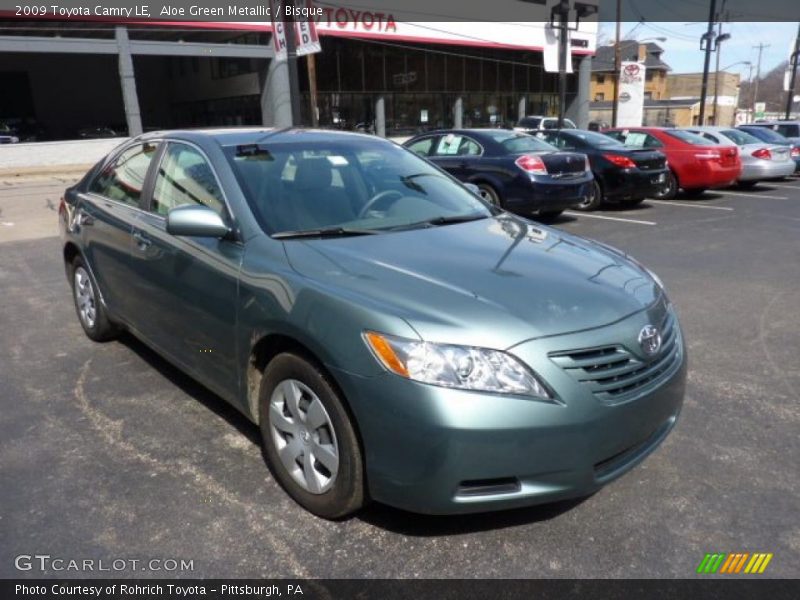 Aloe Green Metallic / Bisque 2009 Toyota Camry LE