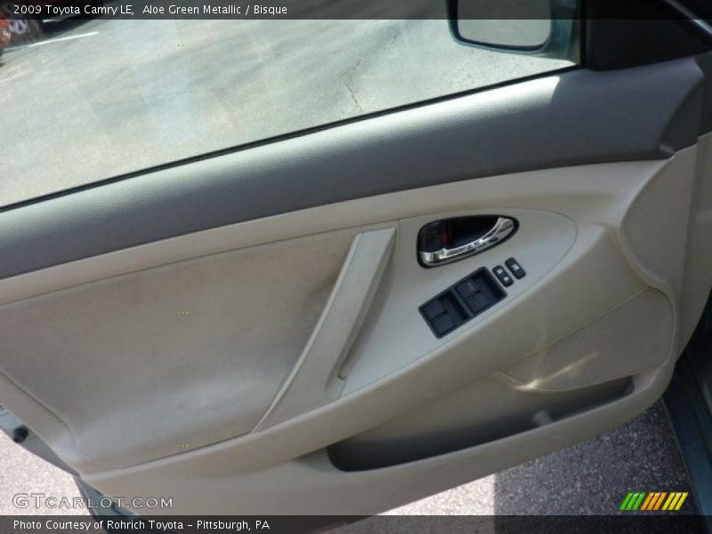 Aloe Green Metallic / Bisque 2009 Toyota Camry LE