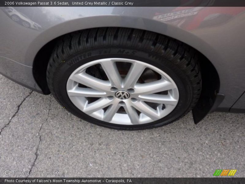 United Grey Metallic / Classic Grey 2006 Volkswagen Passat 3.6 Sedan