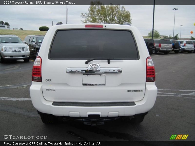 Natural White / Taupe 2007 Toyota 4Runner SR5