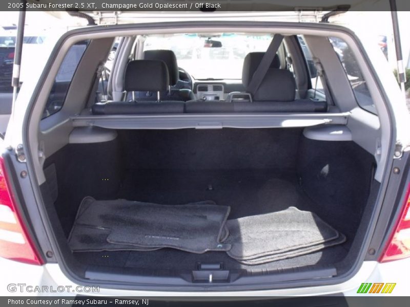 Champagne Gold Opalescent / Off Black 2005 Subaru Forester 2.5 XT