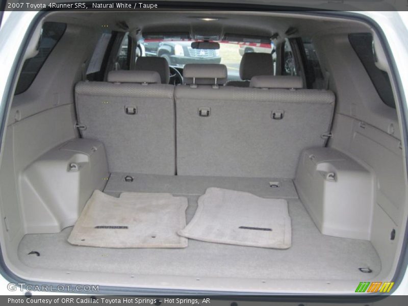 Natural White / Taupe 2007 Toyota 4Runner SR5