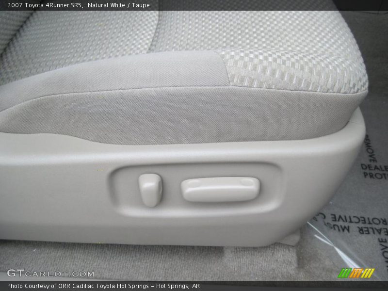 Natural White / Taupe 2007 Toyota 4Runner SR5