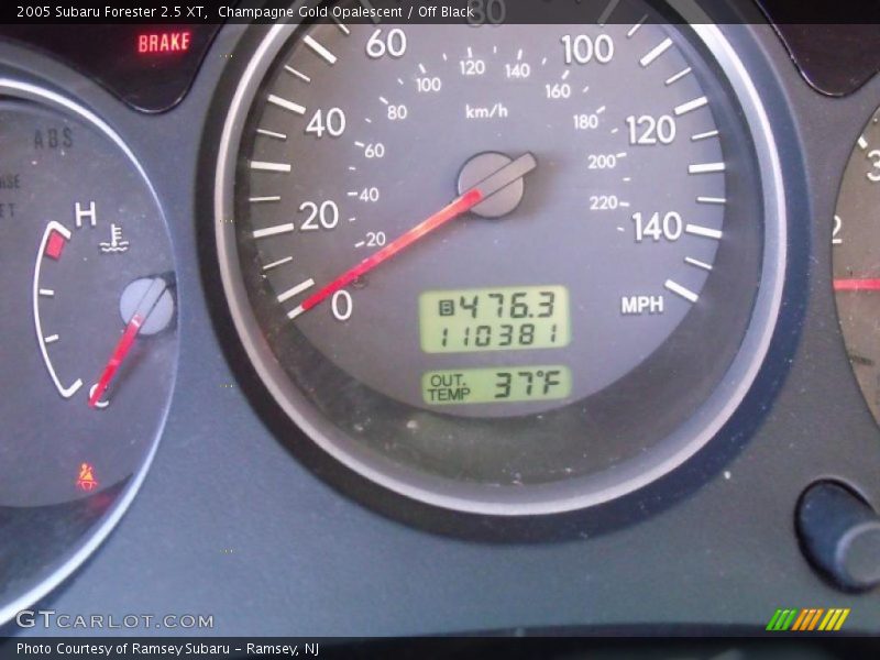 Champagne Gold Opalescent / Off Black 2005 Subaru Forester 2.5 XT