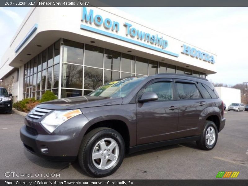 Meteor Grey Metallic / Grey 2007 Suzuki XL7