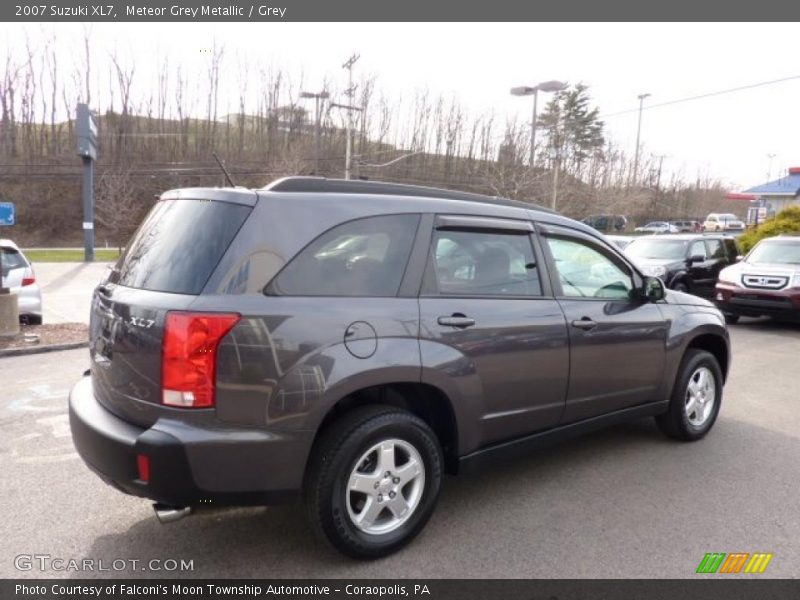 Meteor Grey Metallic / Grey 2007 Suzuki XL7