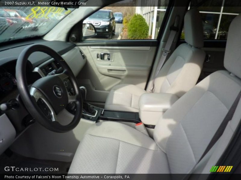 Meteor Grey Metallic / Grey 2007 Suzuki XL7
