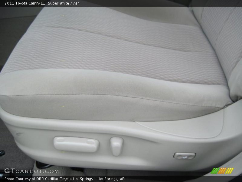 Super White / Ash 2011 Toyota Camry LE