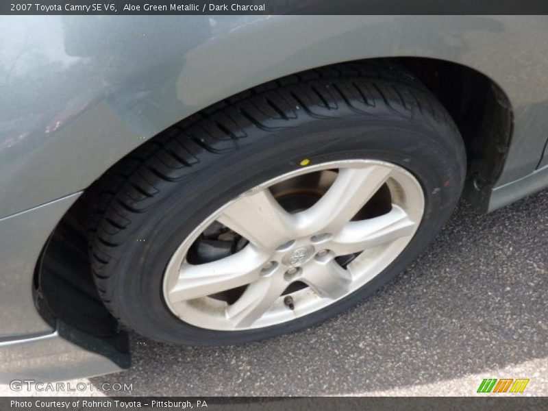 Aloe Green Metallic / Dark Charcoal 2007 Toyota Camry SE V6