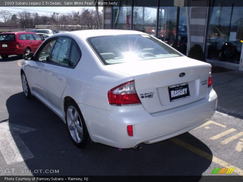 Satin White Pearl / Warm Ivory 2009 Subaru Legacy 2.5i Sedan
