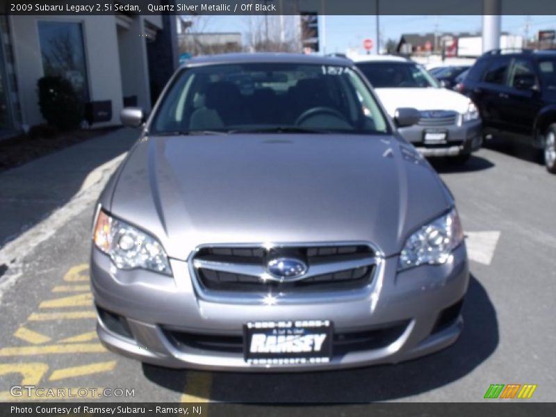 Quartz Silver Metallic / Off Black 2009 Subaru Legacy 2.5i Sedan