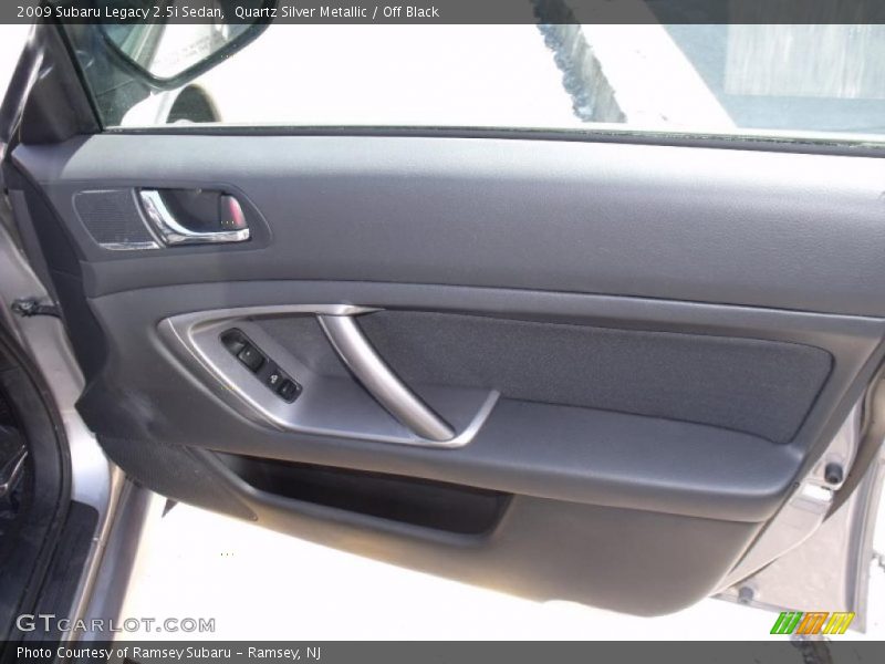 Quartz Silver Metallic / Off Black 2009 Subaru Legacy 2.5i Sedan