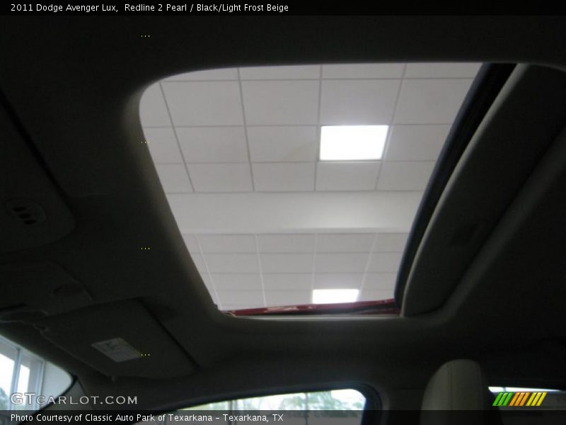 Redline 2 Pearl / Black/Light Frost Beige 2011 Dodge Avenger Lux