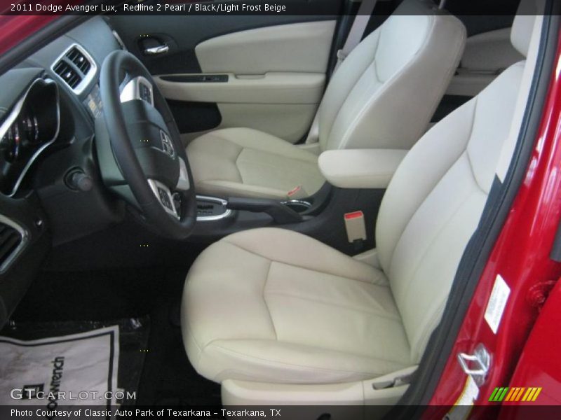  2011 Avenger Lux Black/Light Frost Beige Interior