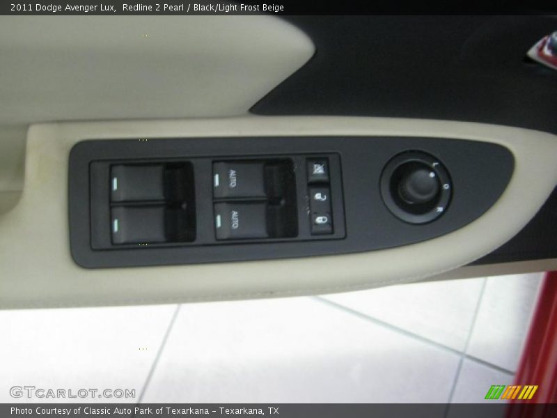 Redline 2 Pearl / Black/Light Frost Beige 2011 Dodge Avenger Lux