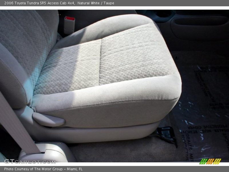 Natural White / Taupe 2006 Toyota Tundra SR5 Access Cab 4x4
