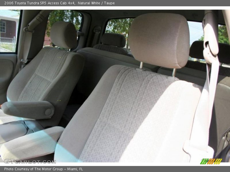 Natural White / Taupe 2006 Toyota Tundra SR5 Access Cab 4x4
