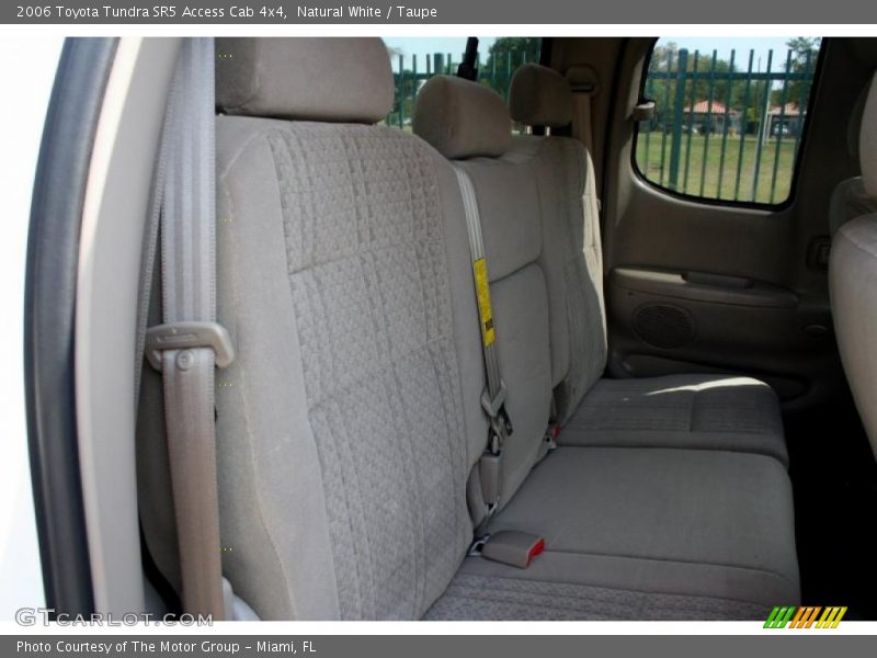 Natural White / Taupe 2006 Toyota Tundra SR5 Access Cab 4x4
