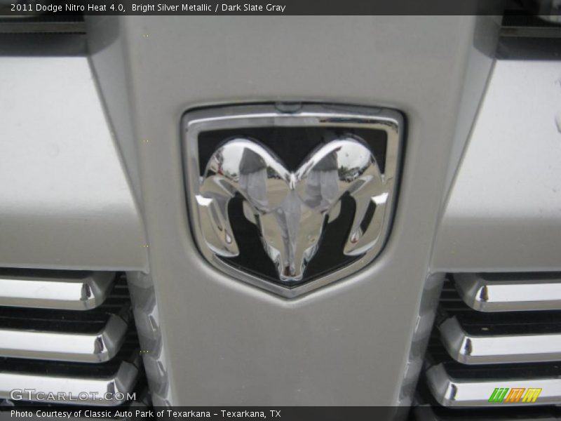 Bright Silver Metallic / Dark Slate Gray 2011 Dodge Nitro Heat 4.0
