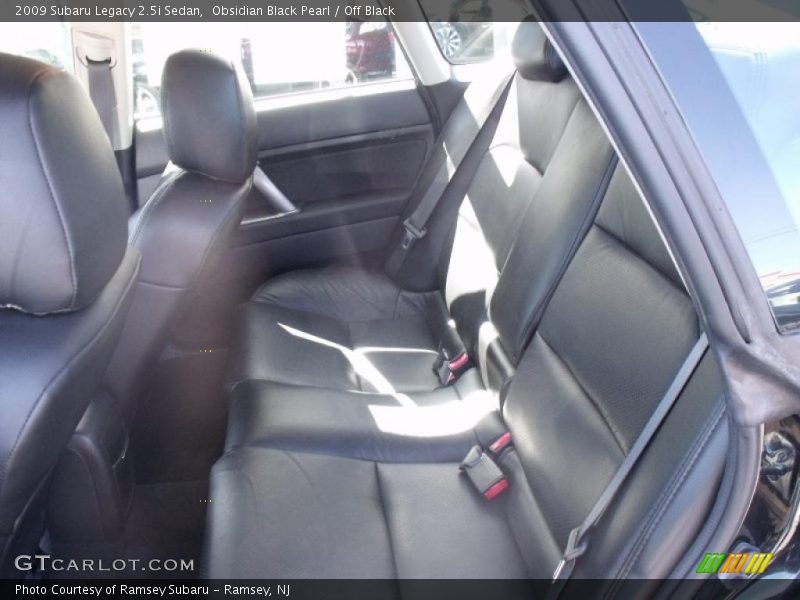 Obsidian Black Pearl / Off Black 2009 Subaru Legacy 2.5i Sedan