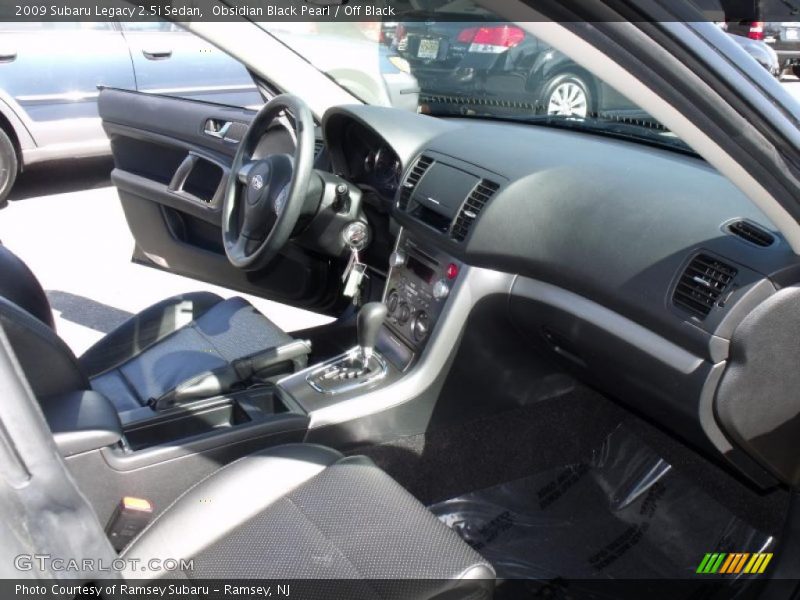 Obsidian Black Pearl / Off Black 2009 Subaru Legacy 2.5i Sedan