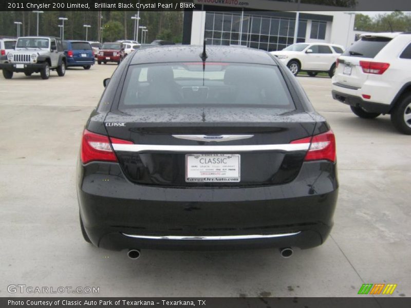 Brilliant Black Crystal Pearl / Black 2011 Chrysler 200 Limited