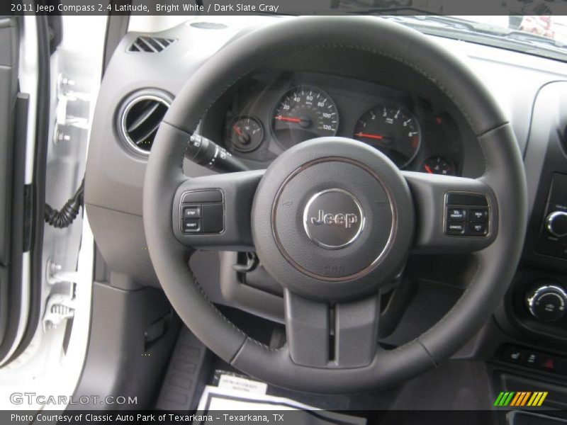 Bright White / Dark Slate Gray 2011 Jeep Compass 2.4 Latitude