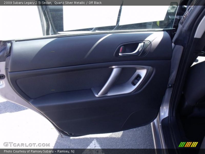 Quartz Silver Metallic / Off Black 2009 Subaru Legacy 2.5i Sedan
