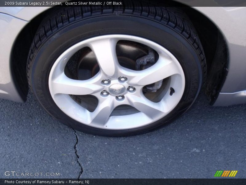 Quartz Silver Metallic / Off Black 2009 Subaru Legacy 2.5i Sedan