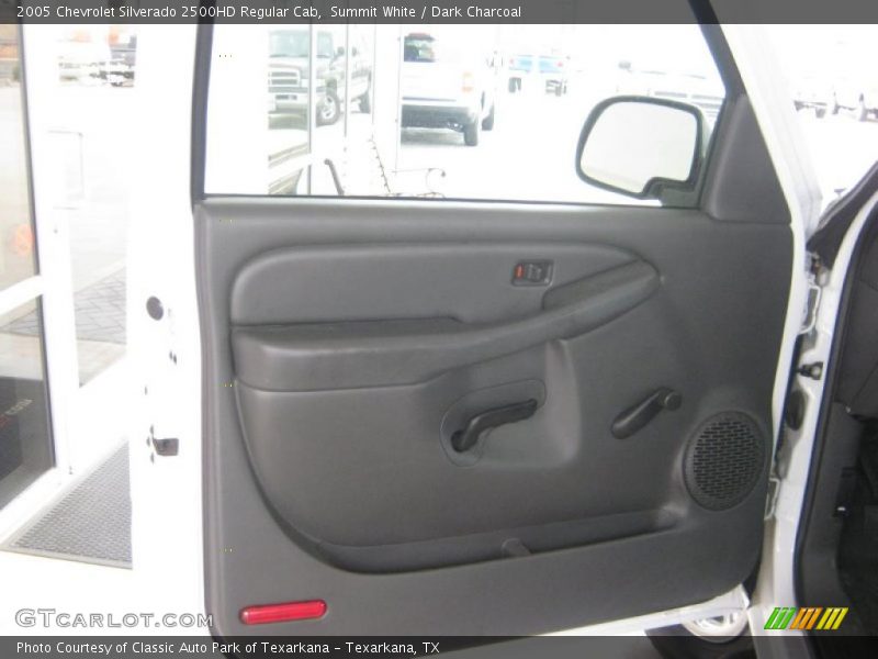 Summit White / Dark Charcoal 2005 Chevrolet Silverado 2500HD Regular Cab