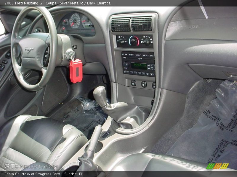 Silver Metallic / Dark Charcoal 2003 Ford Mustang GT Coupe