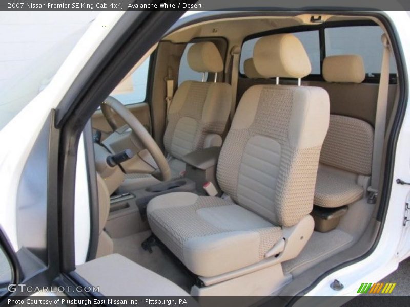  2007 Frontier SE King Cab 4x4 Desert Interior