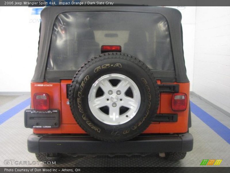 Impact Orange / Dark Slate Gray 2006 Jeep Wrangler Sport 4x4